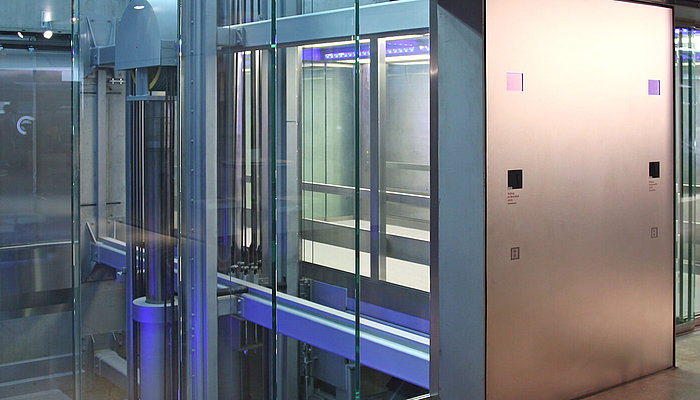 Glass and Panoramic Elevators