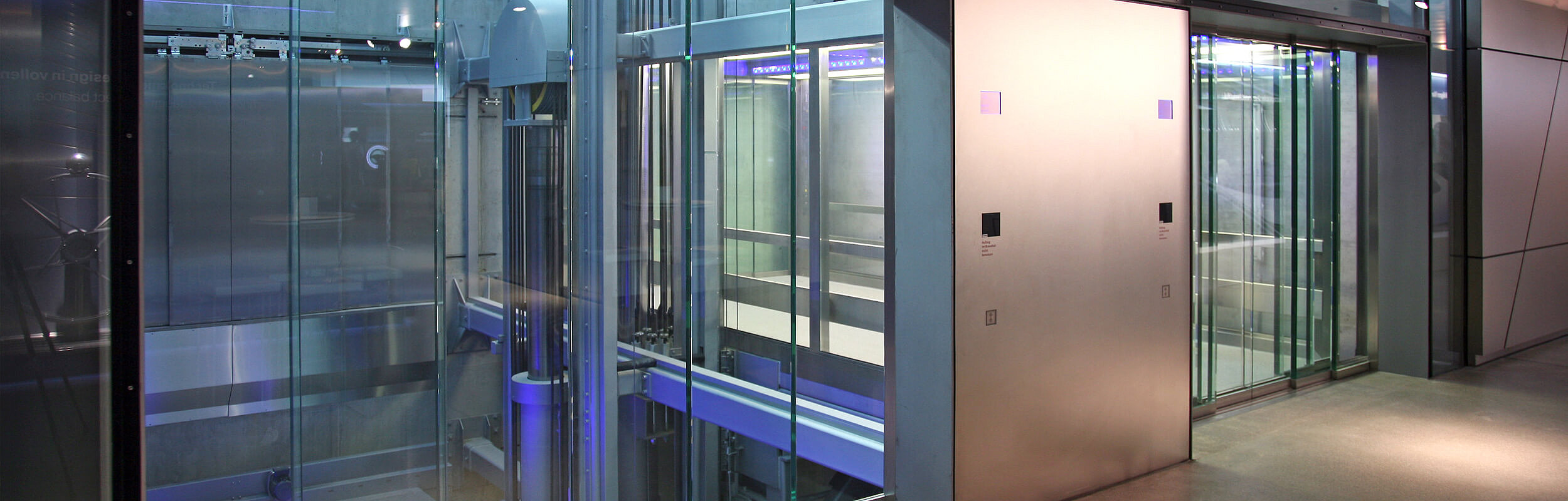 Glass and Panoramic Elevators